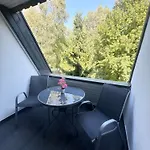 Paloma Blanca 2 *